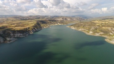 Asprokremmos Dam