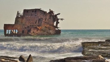 The three stars wreck diving site