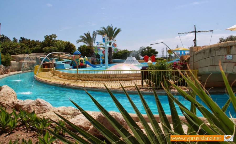 aphrodite waterpark paphos