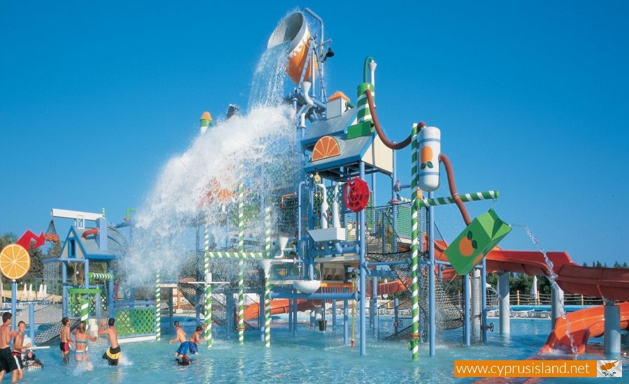 fasouri waterpark