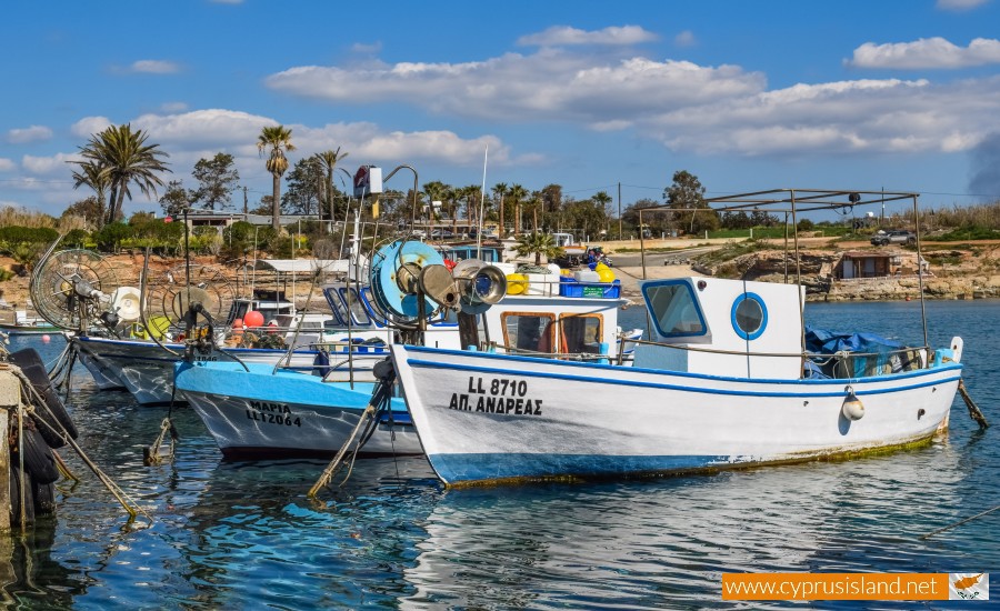 Ormidia Fishing Shelter