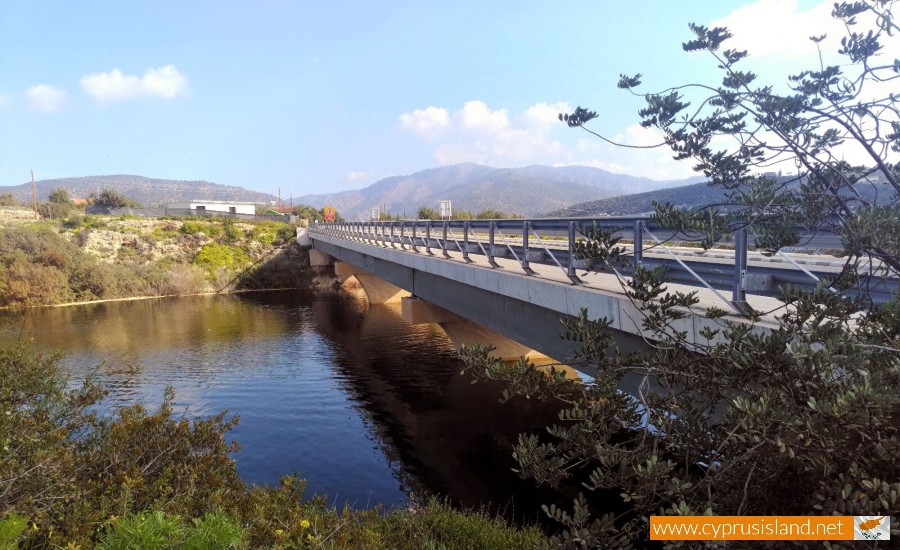 Germasogeia Dam bridge