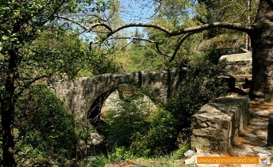 kalopanagiotis bridge