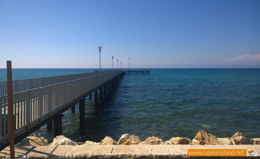 limni pier paphos