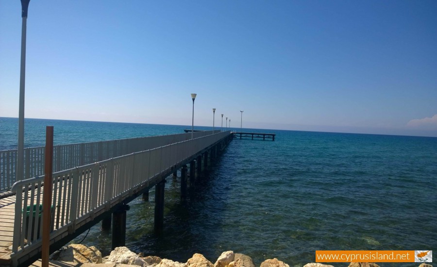 paphos limni pier