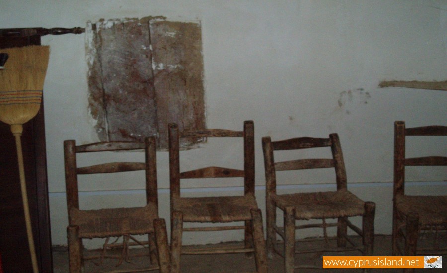 traditional cyprus chairs