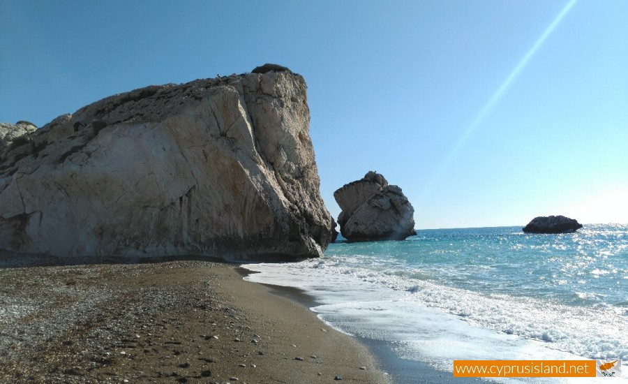 Aphrodite's Rock beach