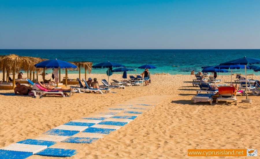 beach vyzakia cyprus