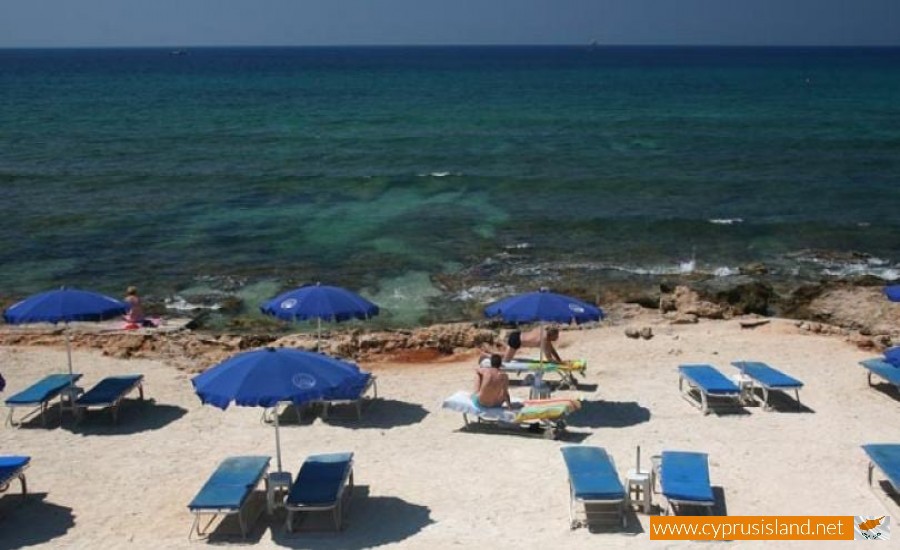 katsarka beach ayia napa