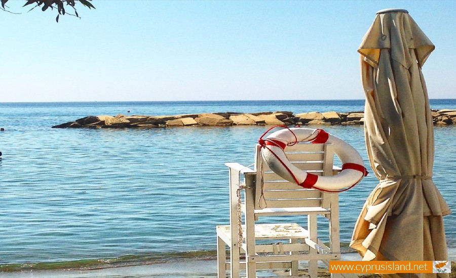 limassol lighthouse beach