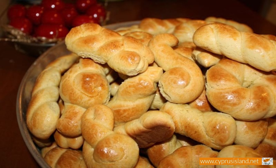 Easter Biscuits (Koulourakia), Cyprus