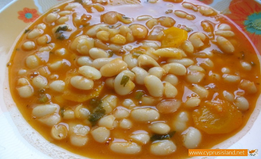 soup fasolada