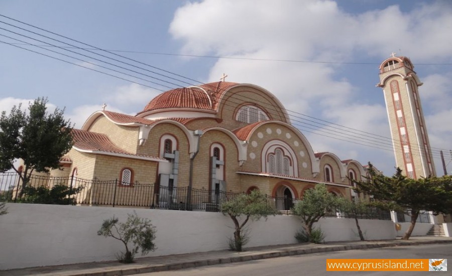 agion panton church deryneia