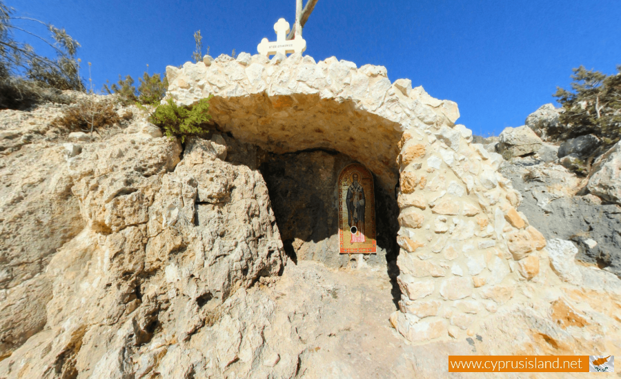 agiou epifanios cross