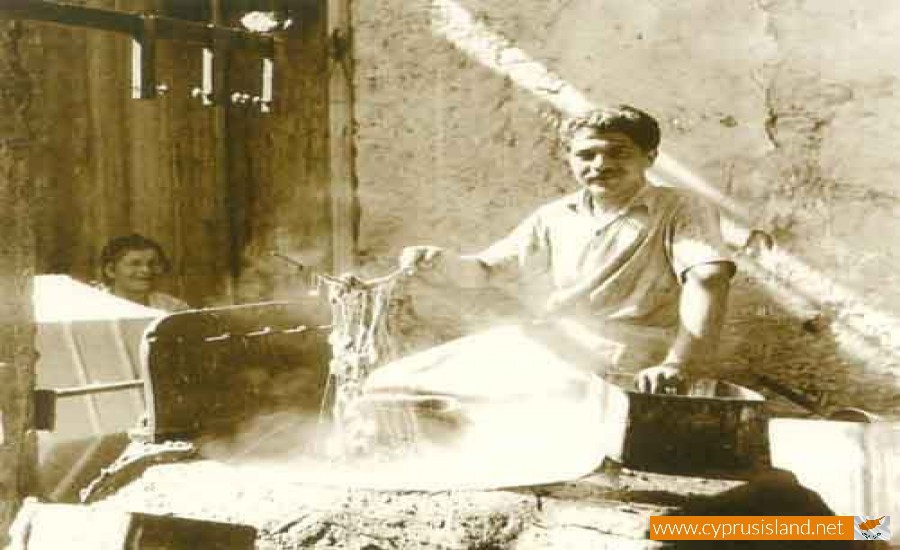 silk maker